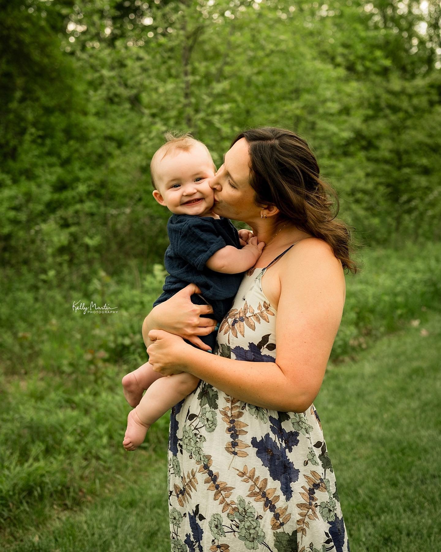 Little cheeser 😁 #kellymartinphotography #indianapolisfamilyphotographer #zionsvillefamilyphotographer