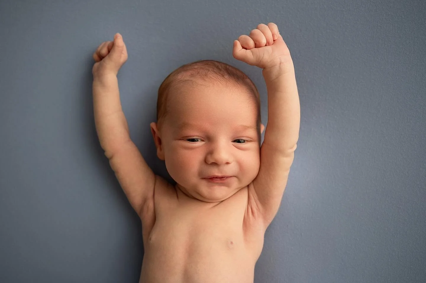 Steee-retch!!! #Kellymartinphotography #indianapolisnewbornphotographer #zionsvillenewbornphotographer #zionsvillephotographystudio