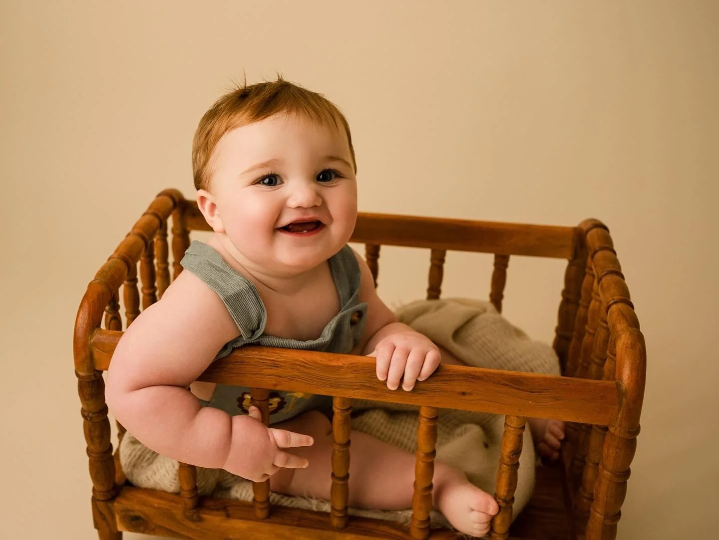 If you have a case of the Mondays, this is your cure 😊  #kellymartinphotography #indianapolisfamilyphotographer #zionsvillefamilyphotographer #zionsvillephotographystudio