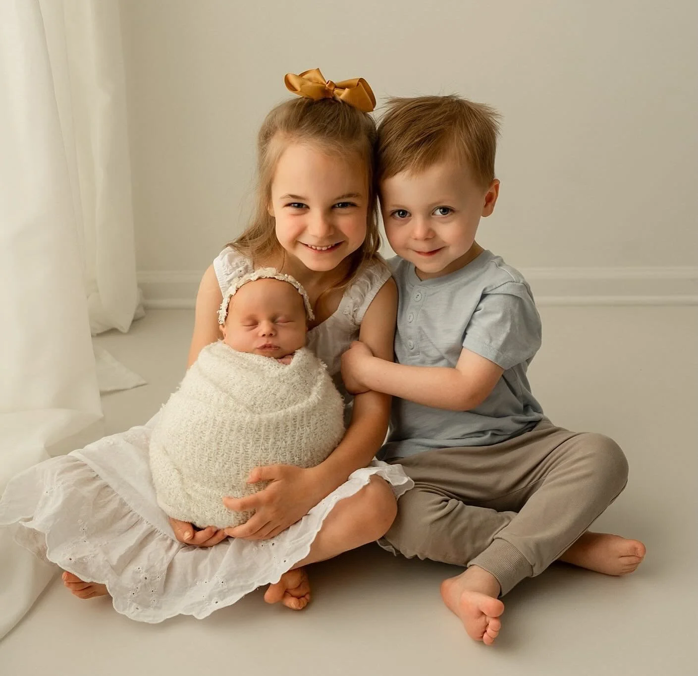 One word: canvas 😉 #kellymartinphotography #indianapolisnewbornphotographer #zionsvillenewbornphotographer #zionsvillephotographystudio