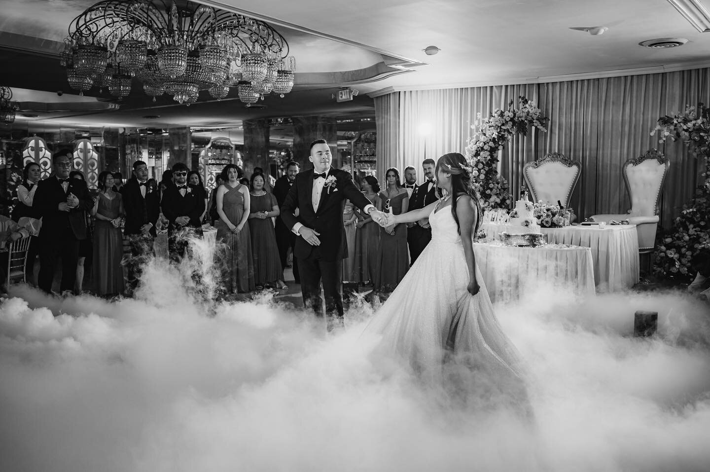 Capturing the enchantment of Nicole and Chad&rsquo;s stunning wedding &ndash; a mesmerizing first dance wrapped in foggy elegance, and the soulful serenade by Chad with John Legend&rsquo;s &lsquo;All of Me.&rsquo; Love and magic in every frame. ✨📸 

