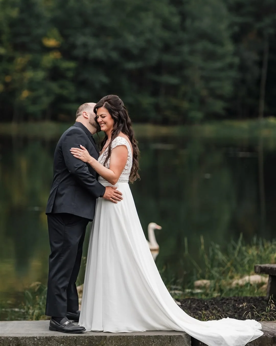 A stunning day for Maggie and Vincent at The Rosemary at Spano Lake. Stunning backdrop, beautiful moments, heartfelt private vows, and so much love all around.
*
*
*
*
#TheRosemaryAtSpanoLake #SpanoLakeWedding #LakeWedding #UpstateNYWedding #Catskill