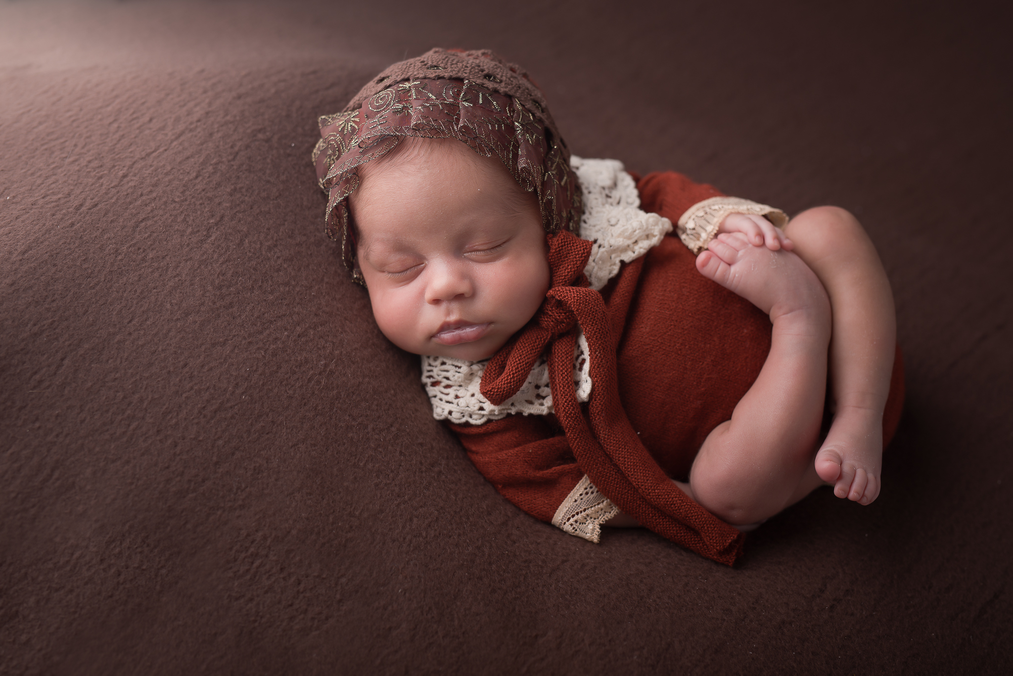Newborn192NaomiLuciennePhotography052018-Edit.jpg