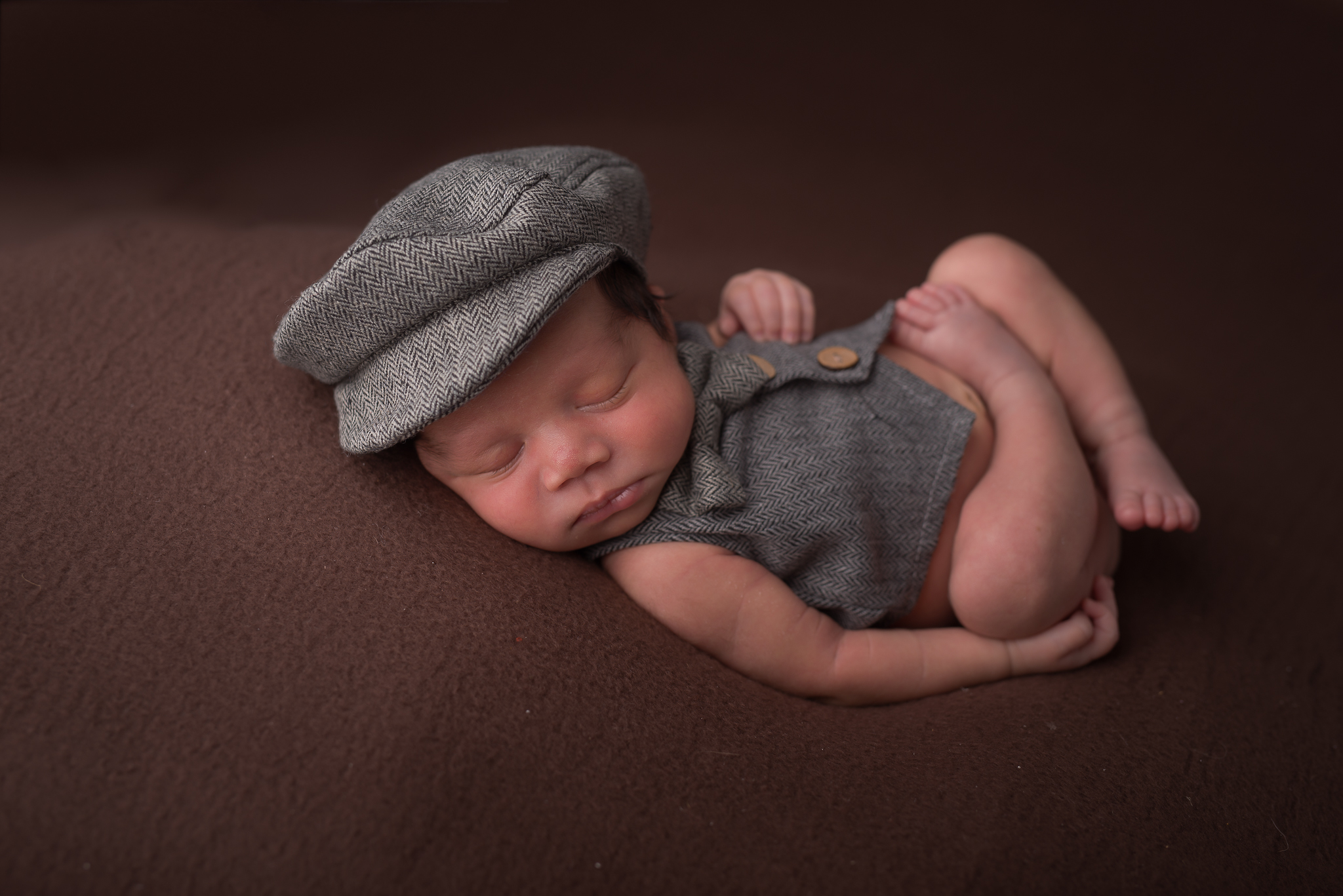 Newborn253NaomiLuciennePhotography052018-Edit.jpg