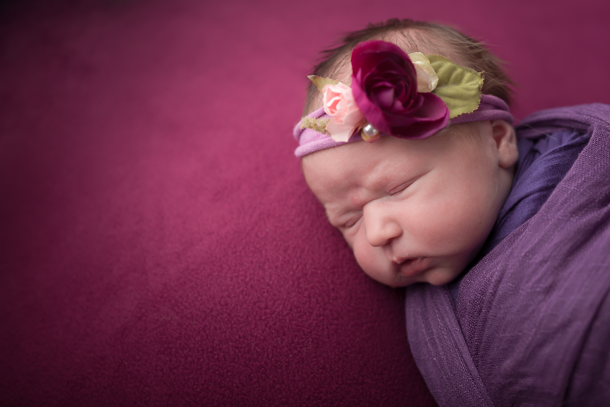 Newborn32NaomiLuciennePhotography062018-Edit.jpg