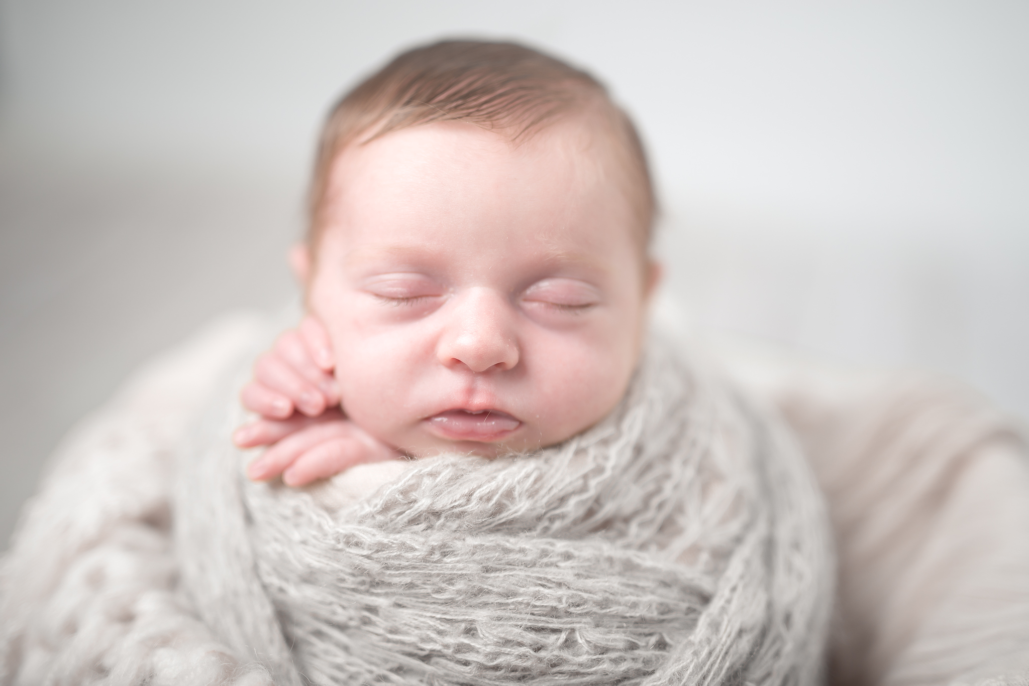 Newborn215NaomiLuciennePhotography062018-Edit.jpg