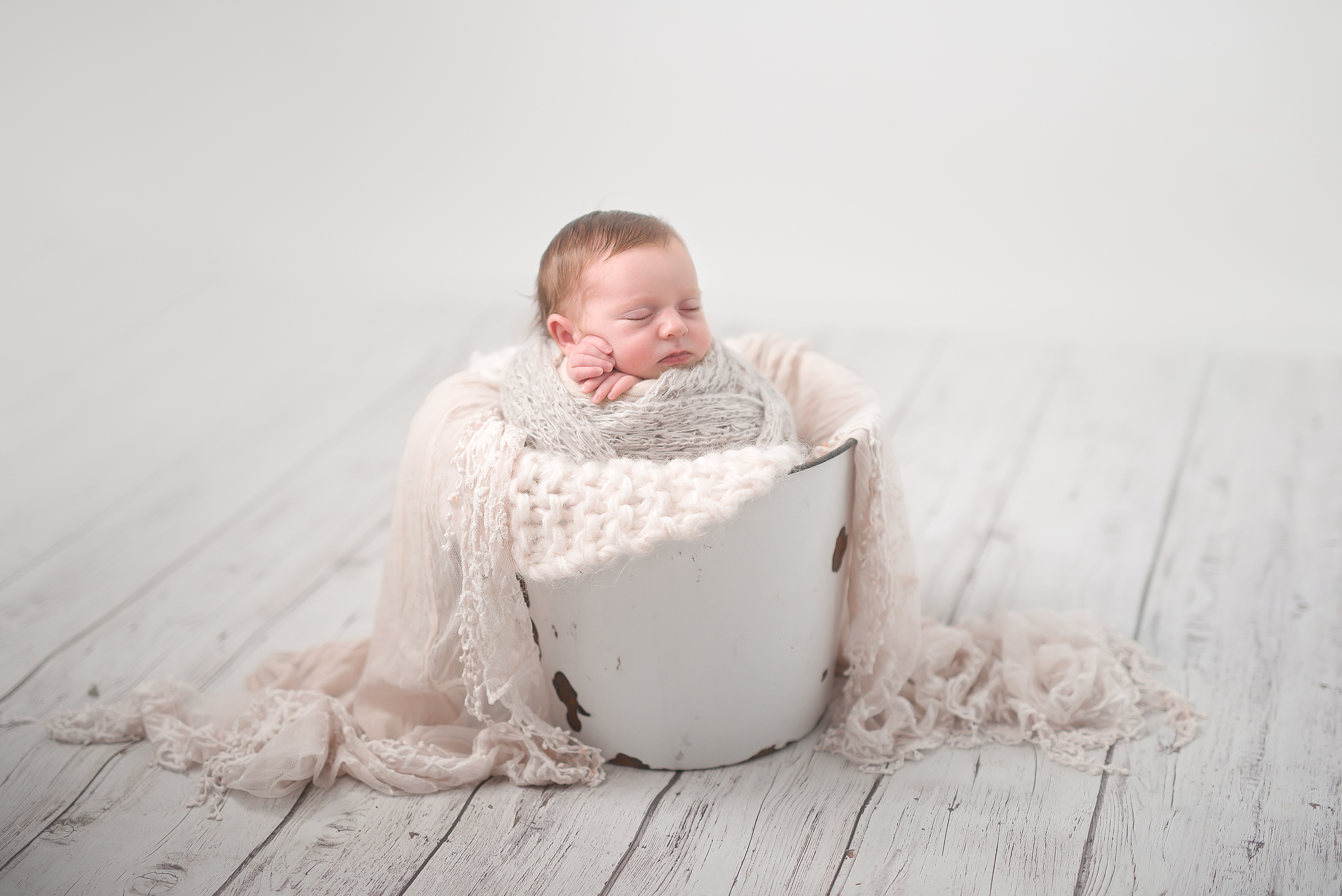 Newborn238NaomiLuciennePhotography062018-Edit.jpg