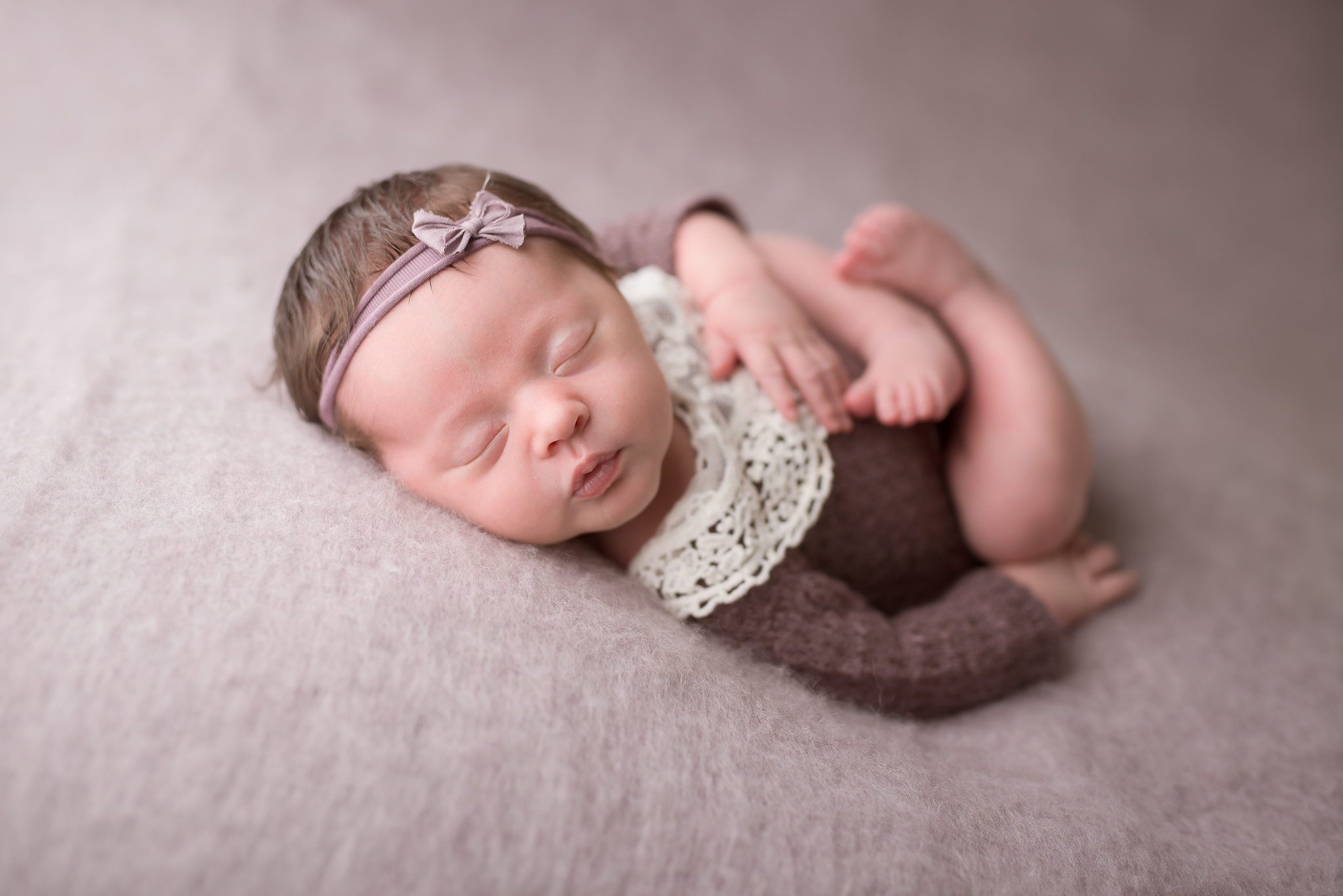 Newborn383NaomiLuciennePhotography092018-Edit copy.jpg