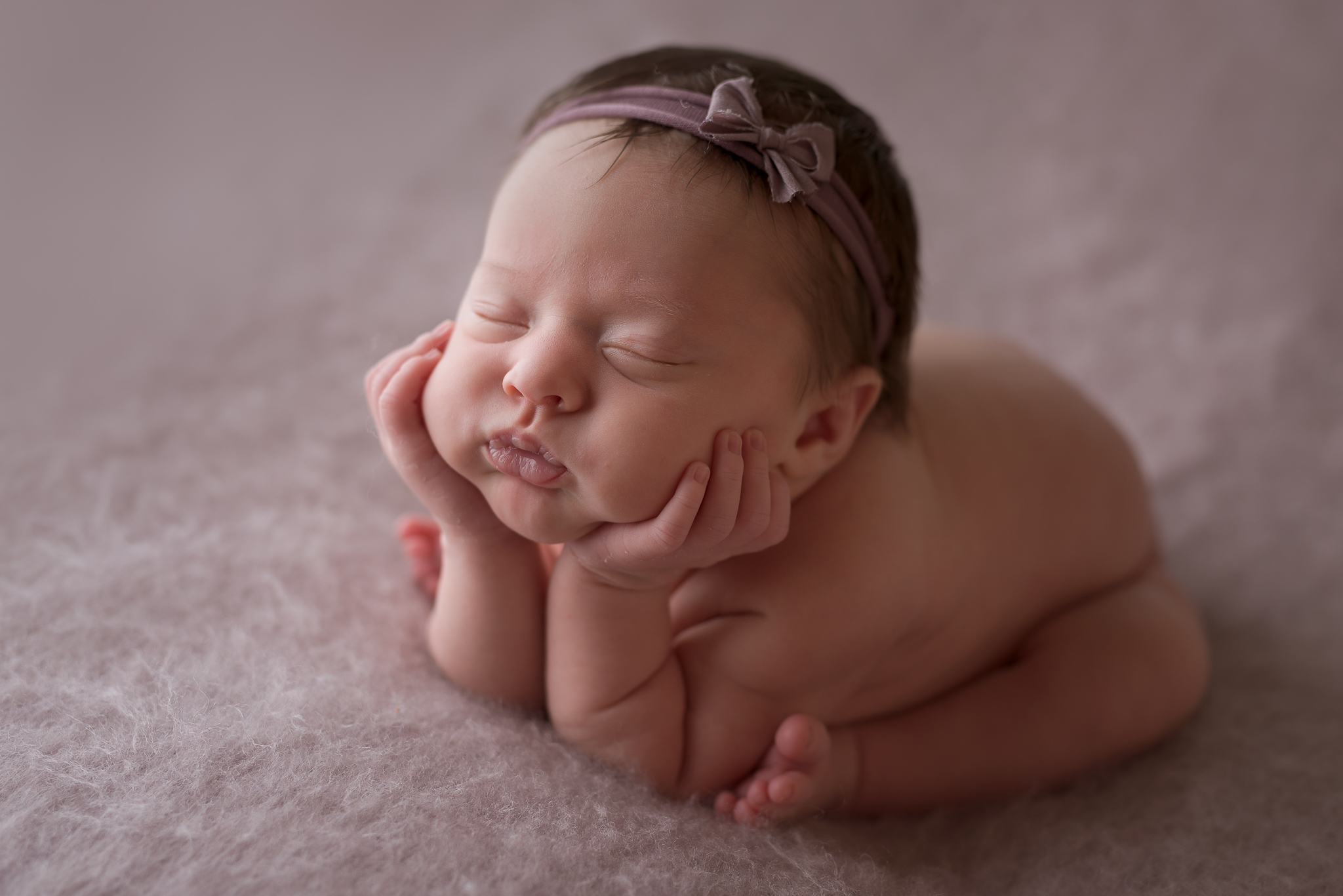 Newborn553NaomiLuciennePhotography092018-Edit-2.jpg