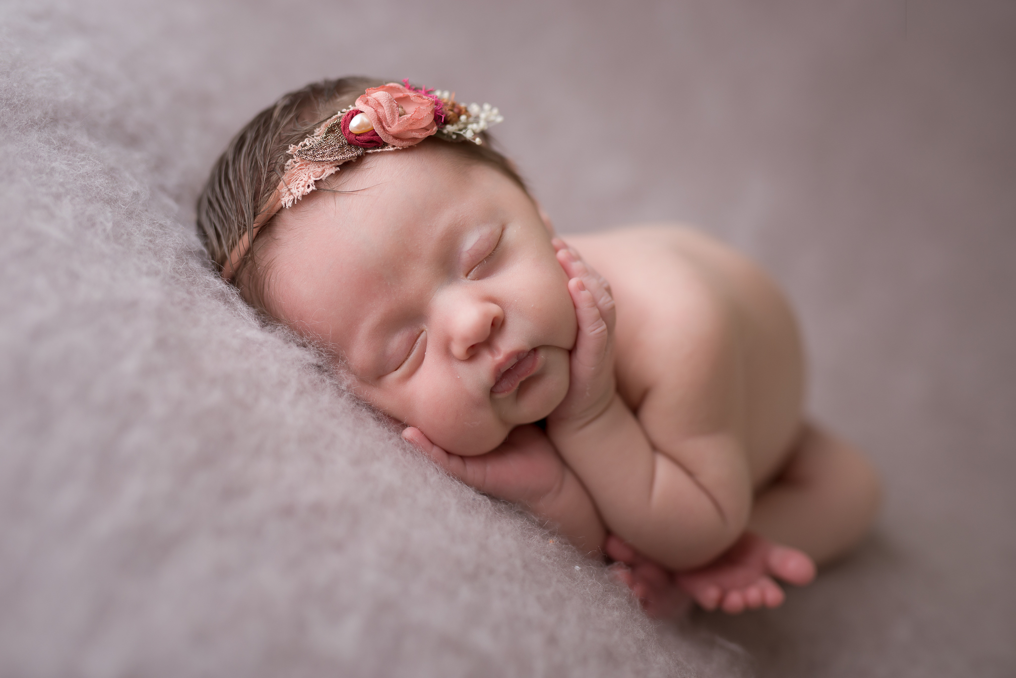 Newborn562NaomiLuciennePhotography092018-Edit.jpg