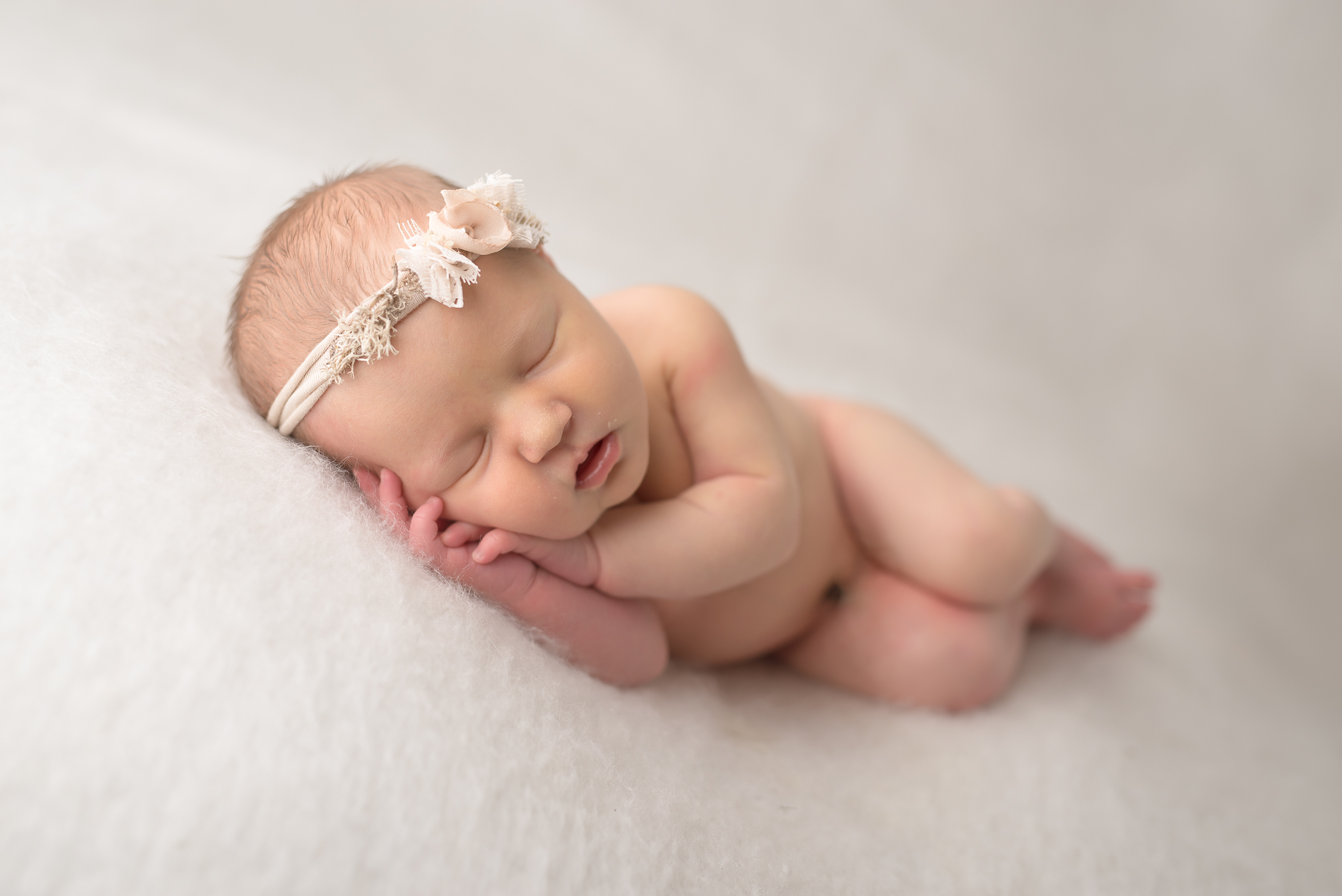 Newborn487NaomiLuciennePhotography092018-Edit.jpg