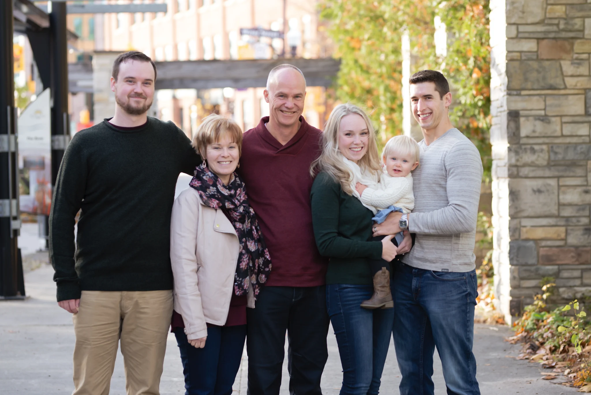 Family13Naomi Lucienne Photography 10-20-18-Edit.jpg