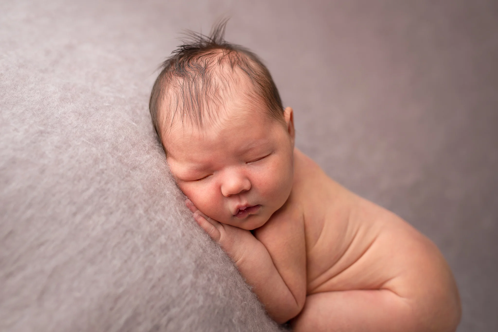 Newborn83NaomiLuciennePhotography102018-2-Edit.jpg