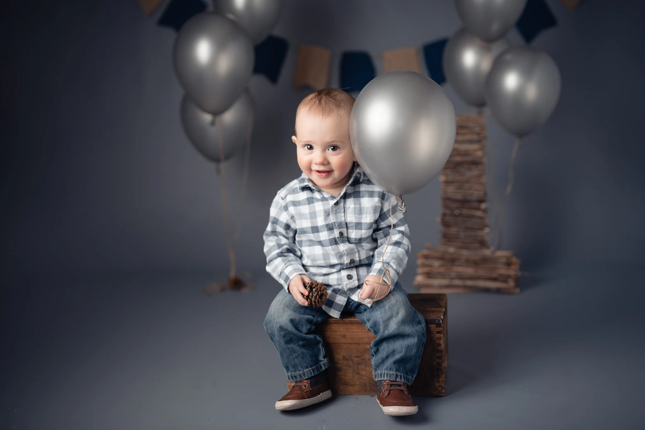 FirstBirthday131NaomiLuciennePhotography032019-Edit.jpg
