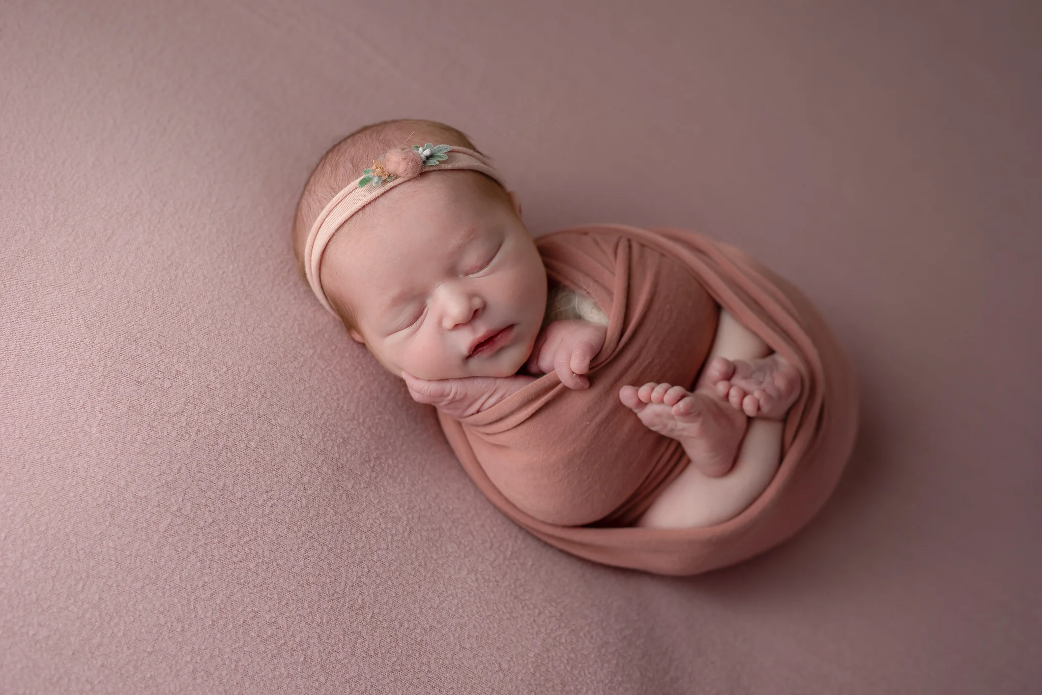Newborn488NaomiLuciennePhotography032019-Edit.jpg
