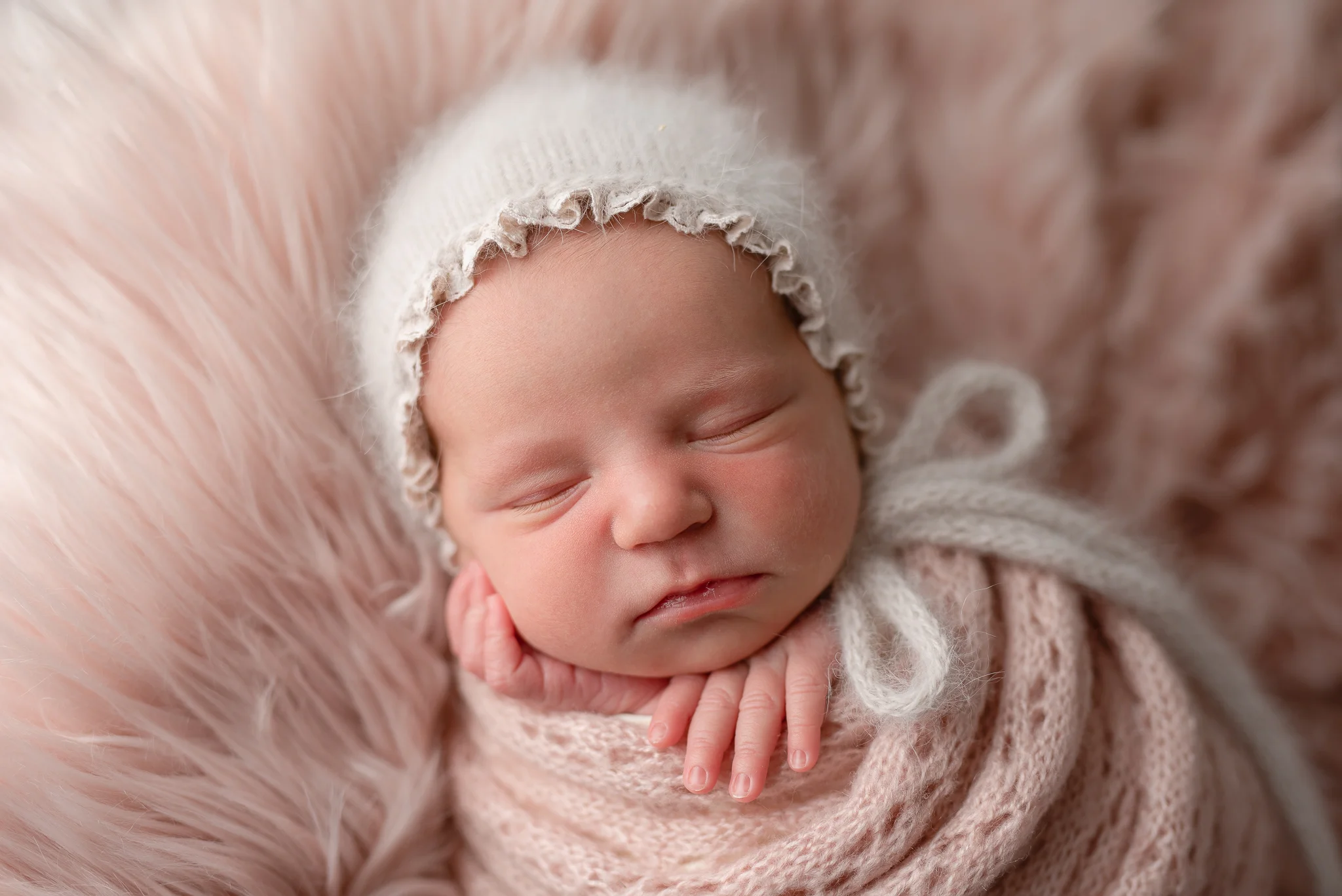 Newborn44NaomiLuciennePhotography032019-Edit.jpg