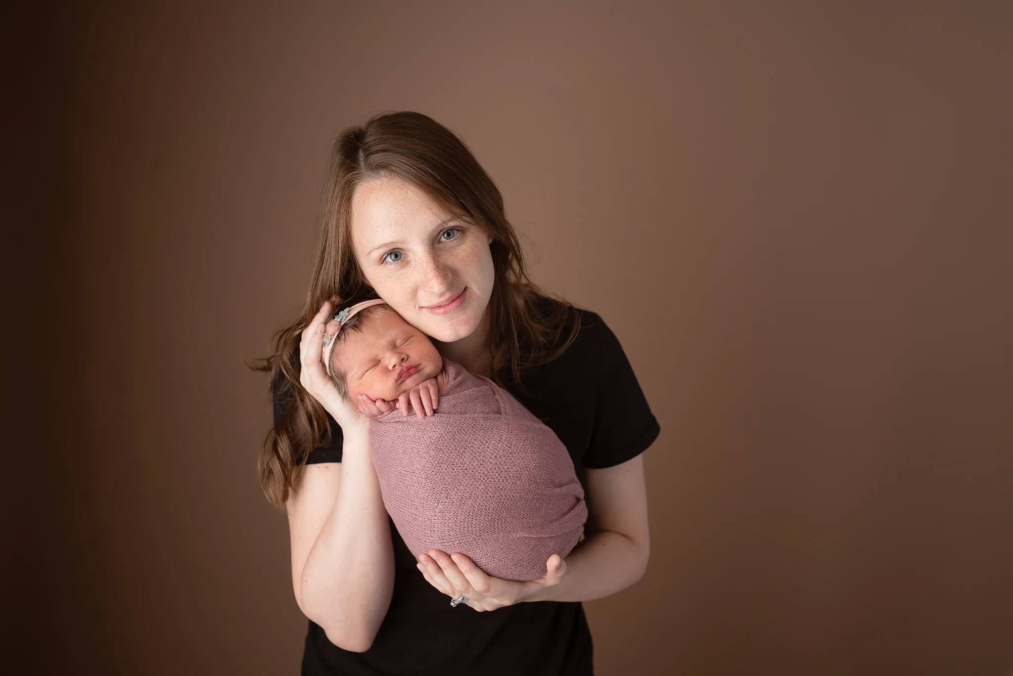 Newborn103NaomiLuciennePhotography062019-Edit.jpg