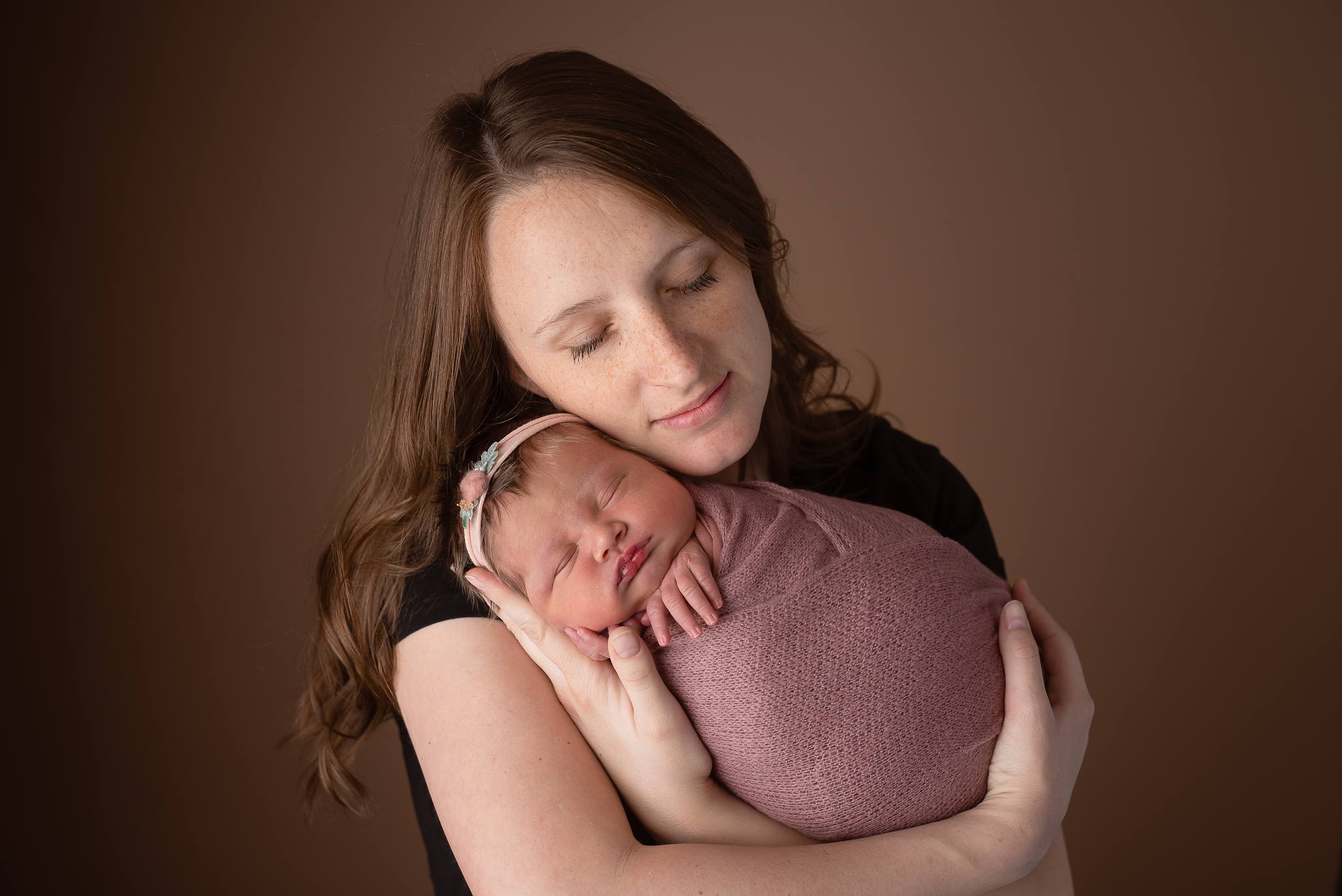 Newborn94NaomiLuciennePhotography062019-Edit.jpg