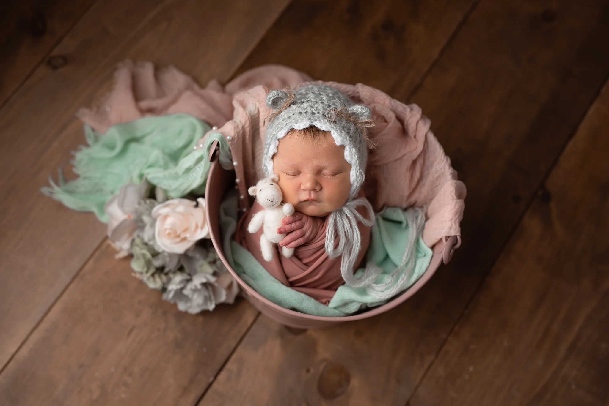 Newborn69NaomiLuciennePhotography062019-2-Edit.jpg