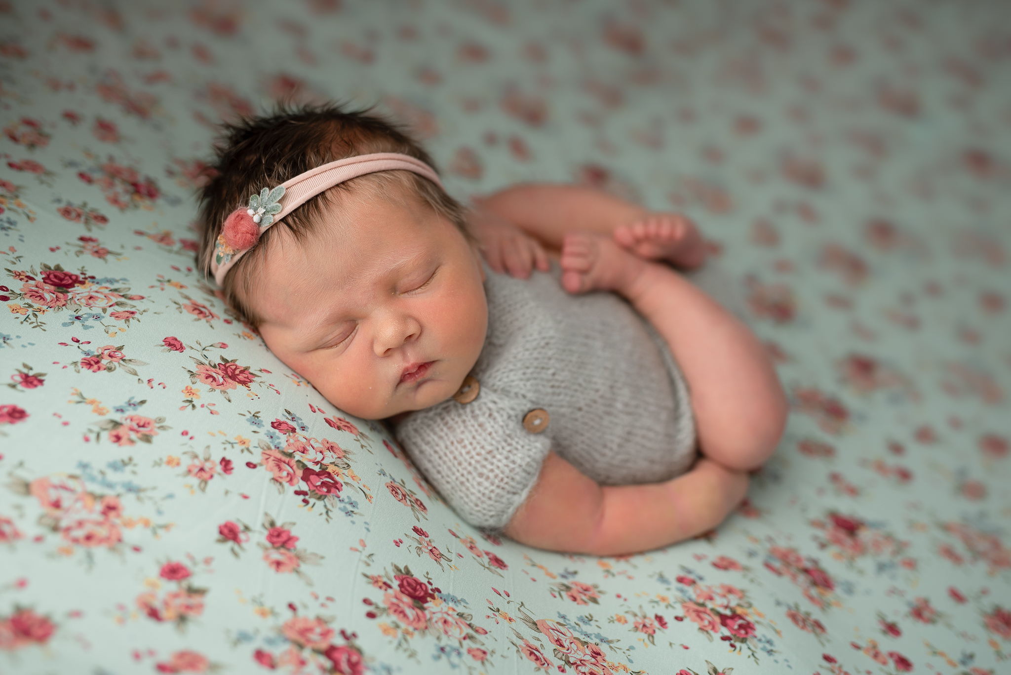 Newborn340NaomiLuciennePhotography062019-Edit.jpg