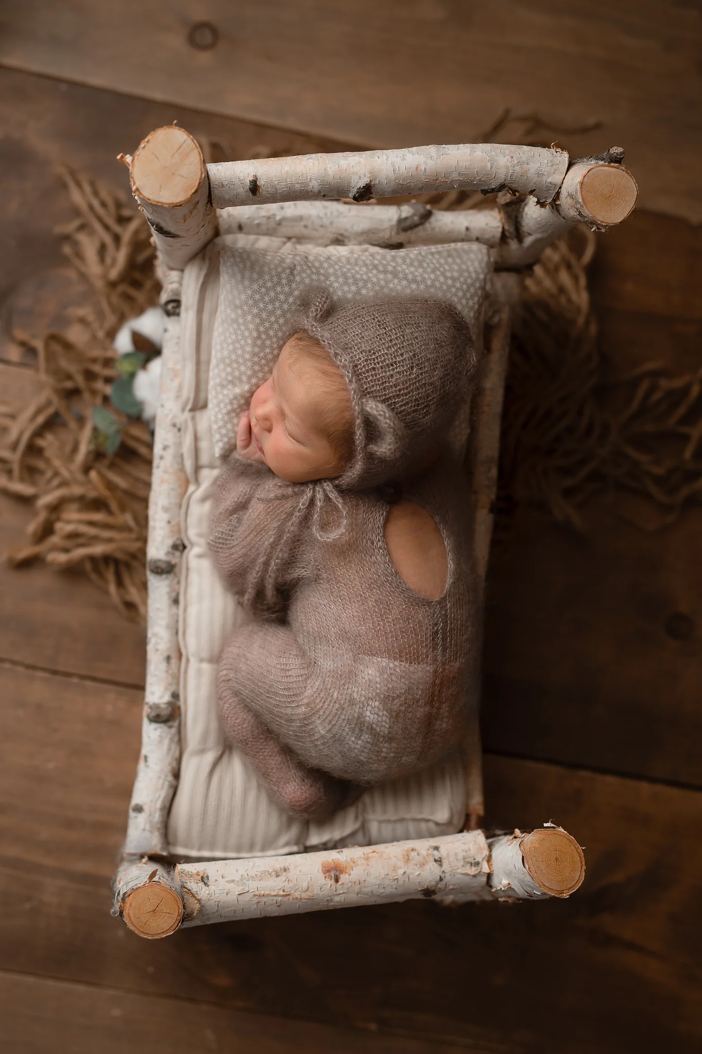Newborn158NaomiLuciennePhotography062019-2-Edita.jpg