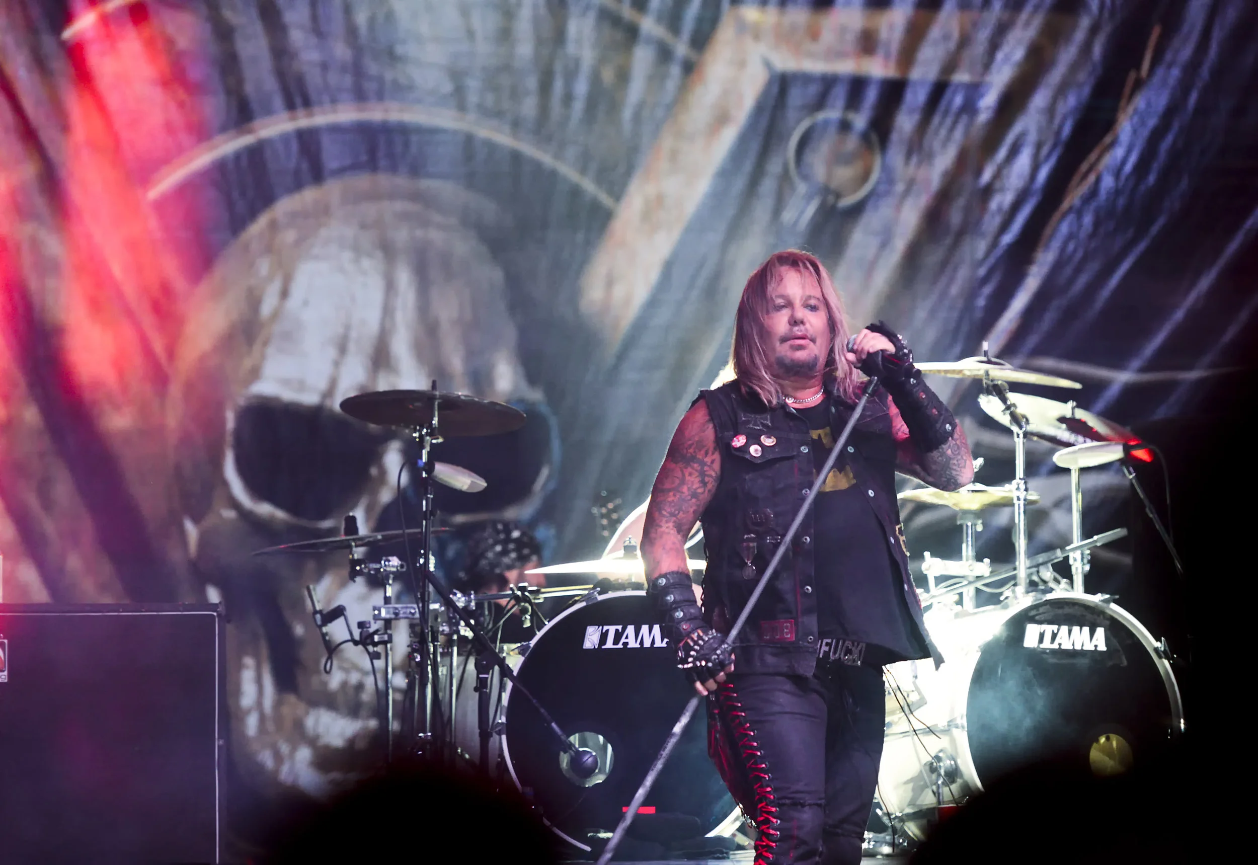 Moapa Indian Reservation hosted a free July 4th concert and fireworks show with the band War, Bret Michaels and Vince Neil performing.
