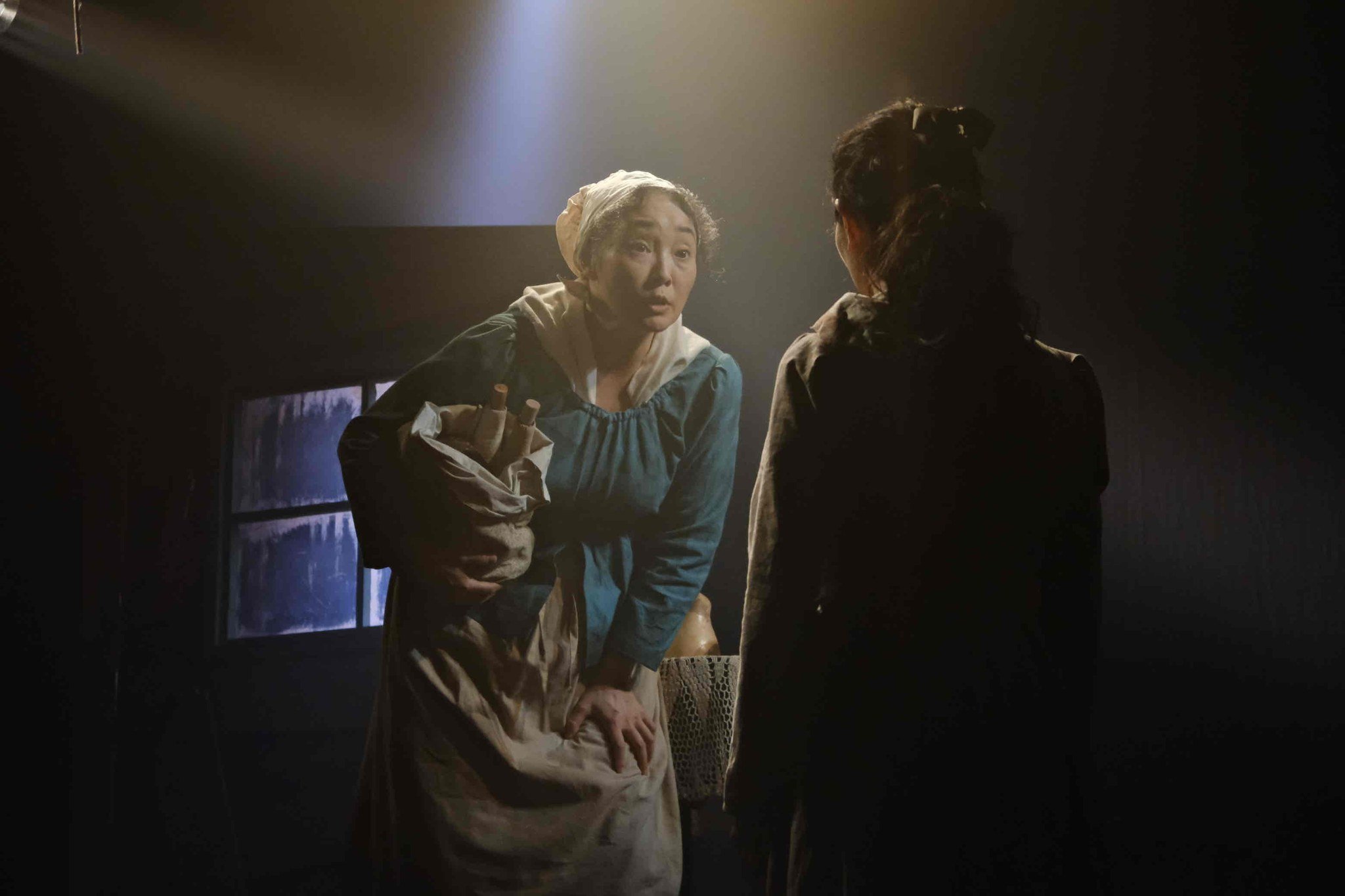 The Ballad of Maria Marten in Japan.
Thank you so much to On7 for sharing these gorgeous pictures!
Translated by Noriko Odashima, directed by Tera Jusai
Produced by @on7.onnana at Sun Mall Studio, Tokyo.

@nickhernbooks @easternangles