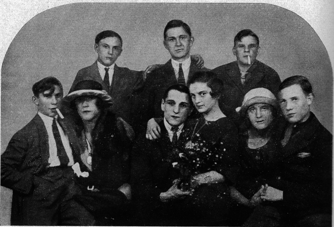 Transvestite and transgender sex workers at the popular Berlin gay bar Marienkasino in the 1920s. 