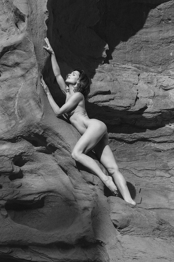 0A4A7095, BW1 Crop 1.jpg