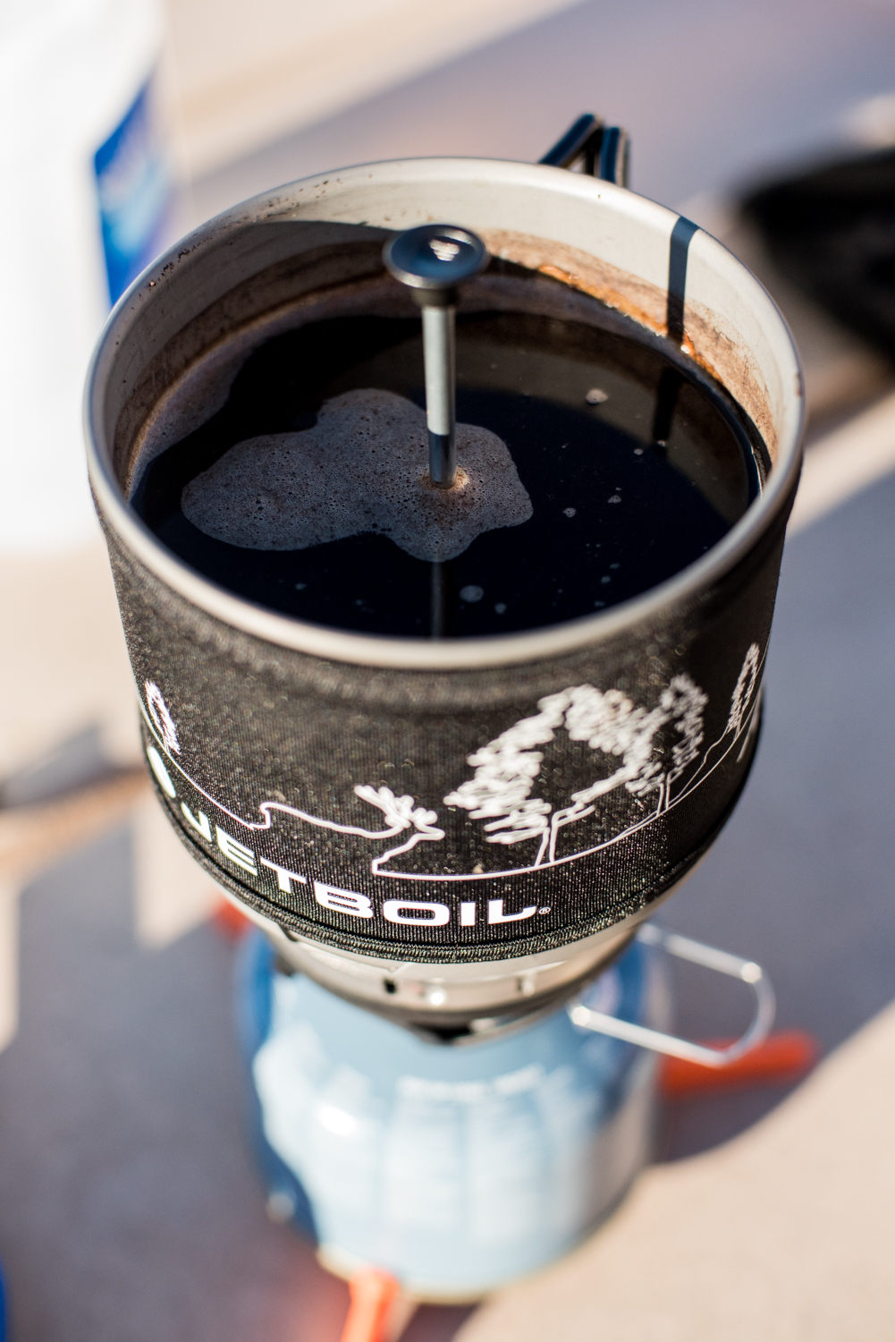 Brewing coffee, with the optional coffee press accessory.