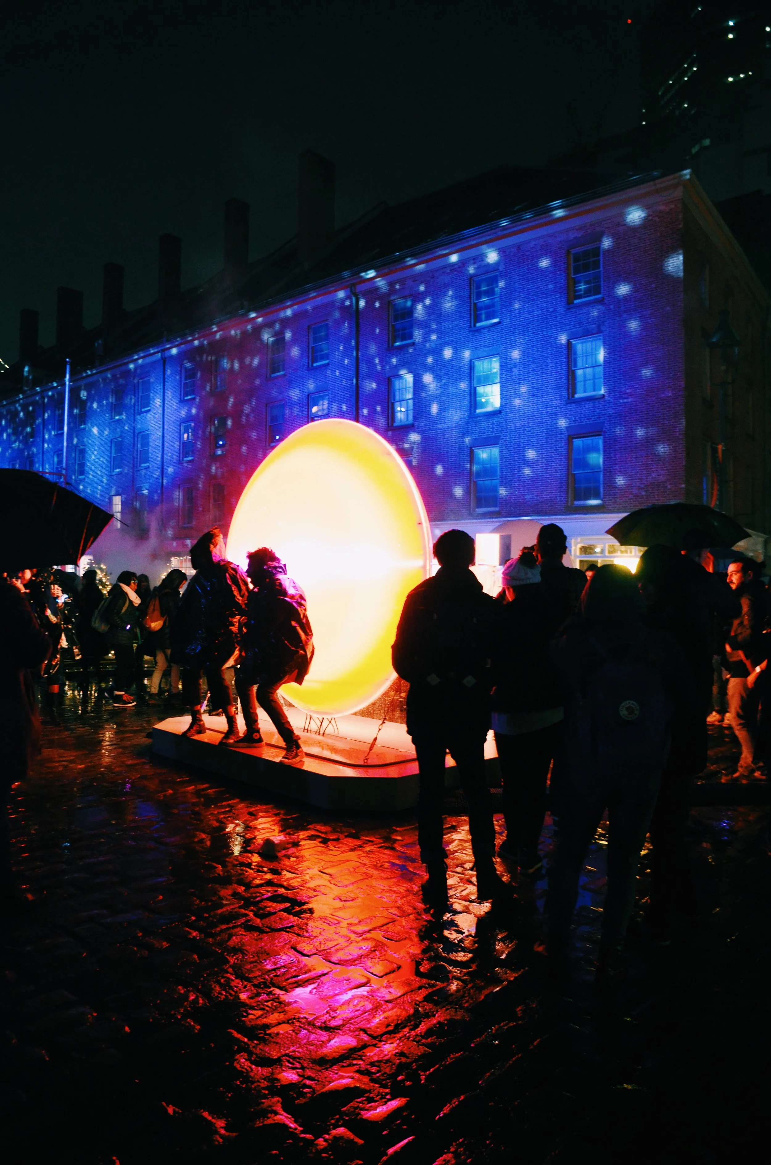 Sea of Light: An Interactive Journey Through Light and Sound