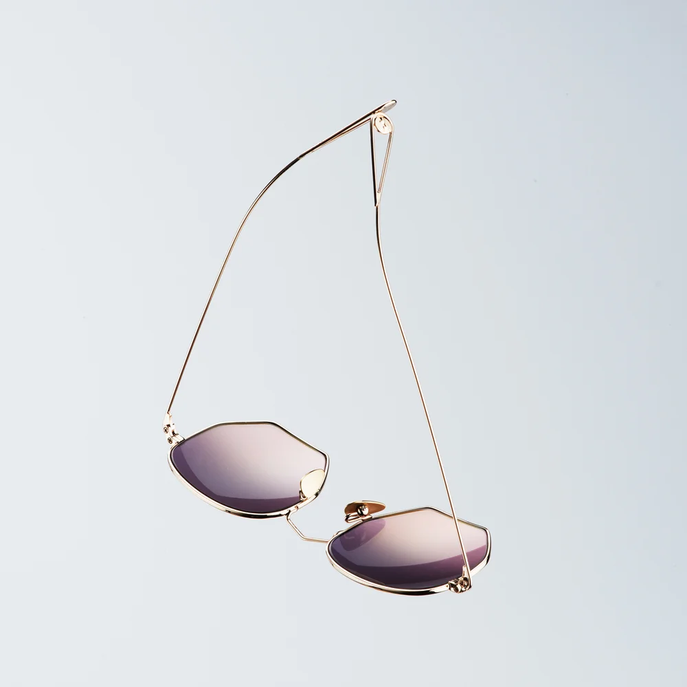 Design+Photoraphs+Austin+Calhoon+Garrett+Leight+Sunglasses+_1235+1.jpg
