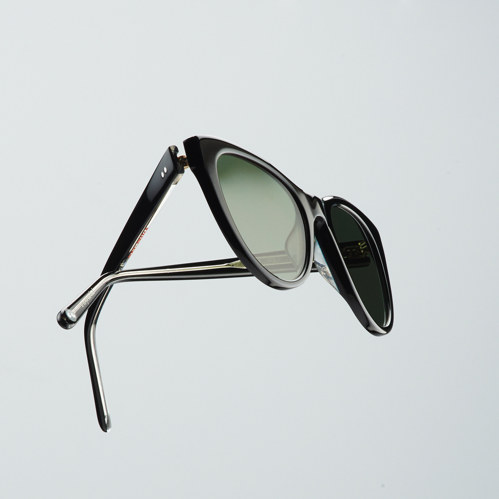 Design+Photoraphs+Austin+Calhoon+Garrett+Leight+Sunglasses+_Clare_Ebene_DSC_1437.jpg