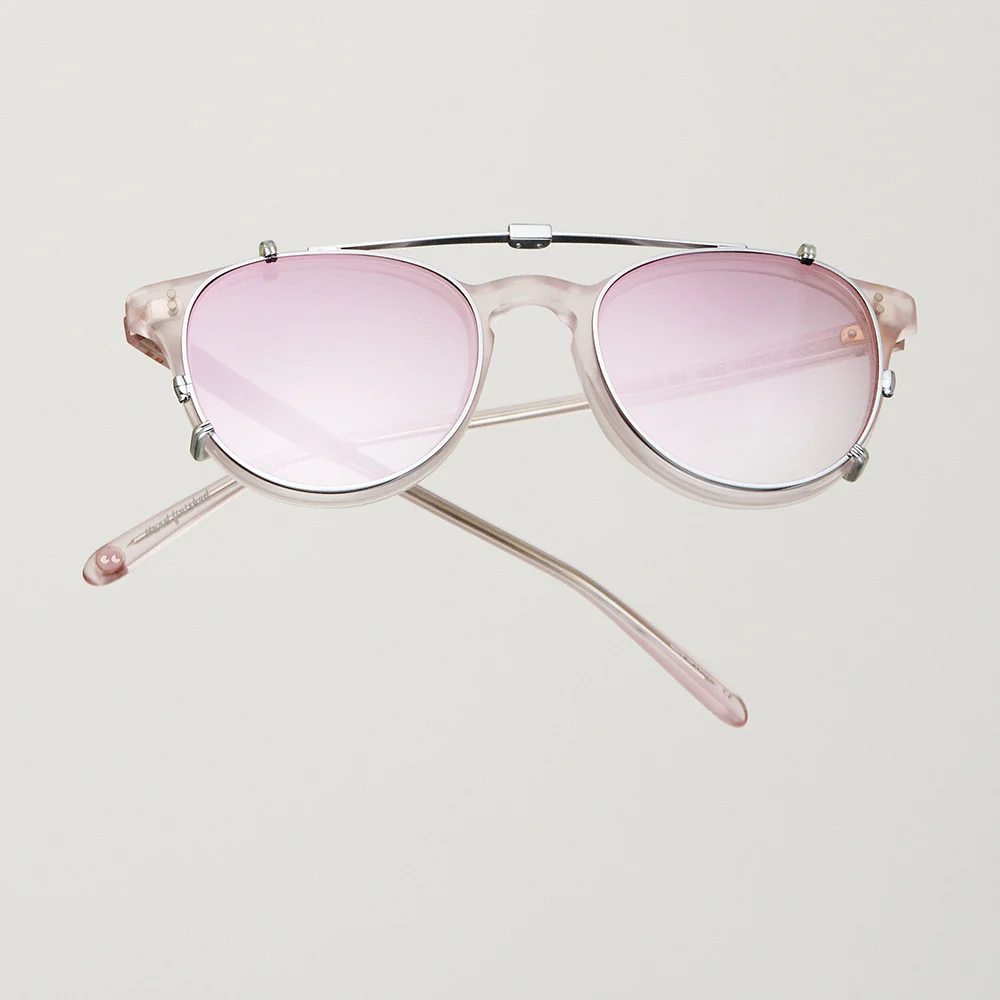 Austin Calhoon_Garrett Leight Sunglasses_Design Photographs_00120.jpg