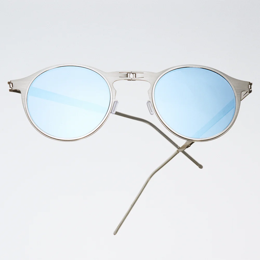ROAV Eyewear Sunglases Design Photographs Austin Calhoon_001.jpg