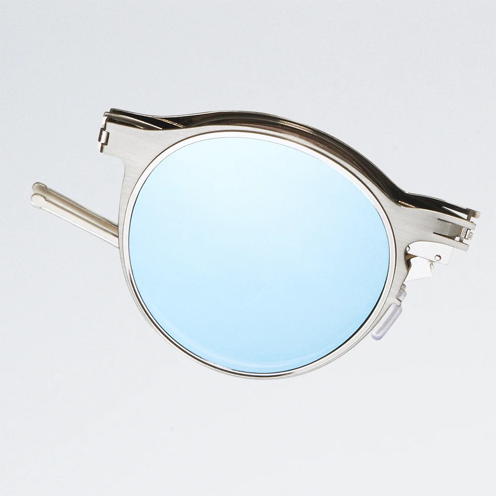 ROAV Eyewear Sunglases Design Photographs Austin Calhoon_003.jpg