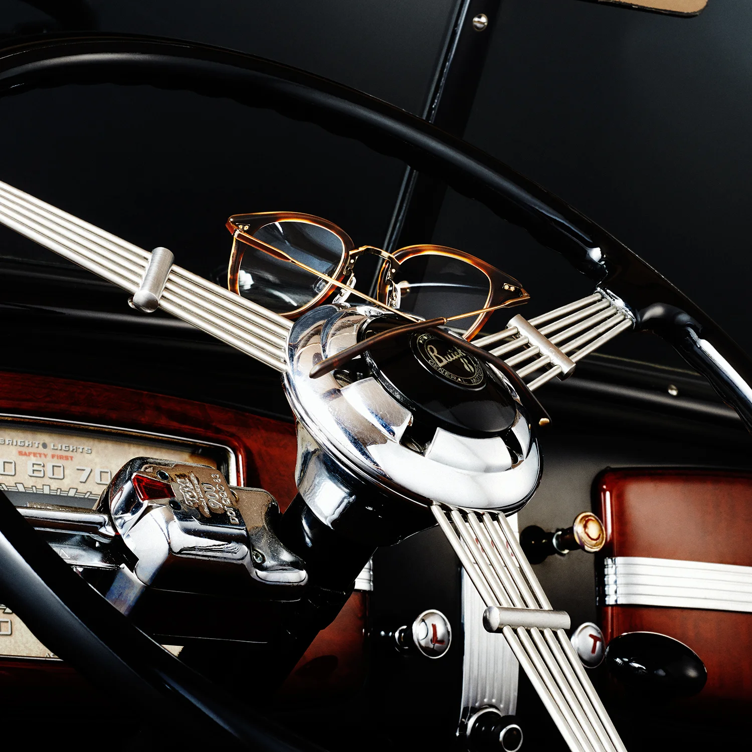 Cars16-12-30_24712_1936 Buick Design Photographs Austin Calhoon..jpg