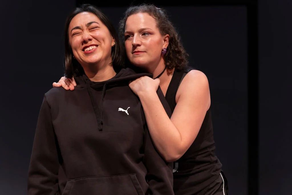 Zoë Laiz, Caroline Festa