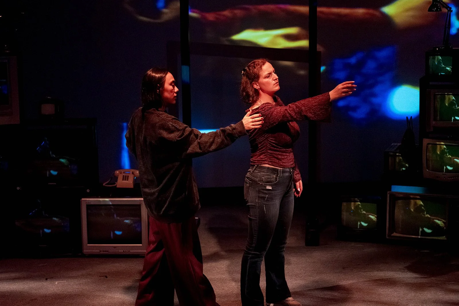 Zoë Laiz, Caroline Festa