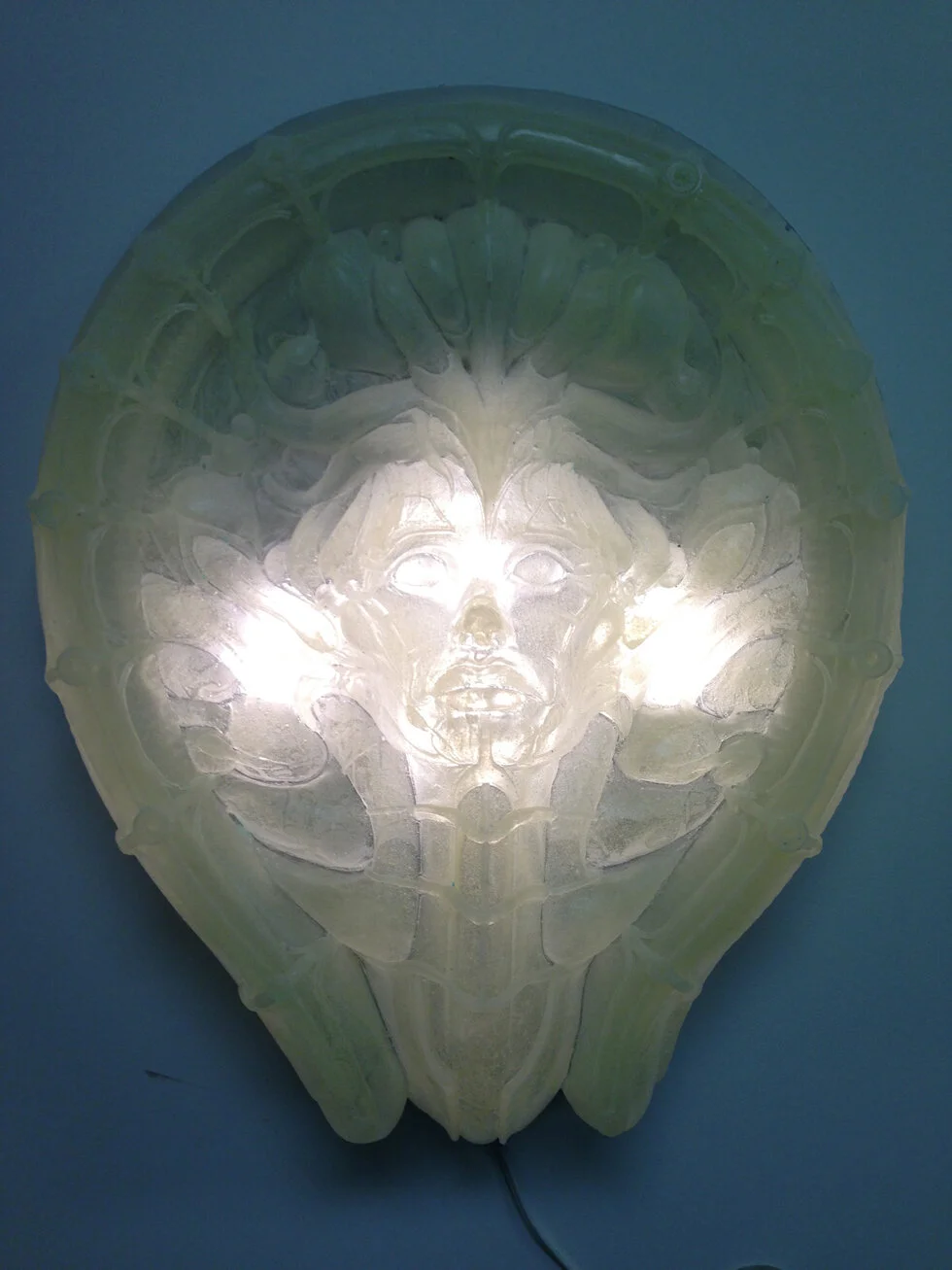 Here is the fist lighting test with the 4 LED light pads.