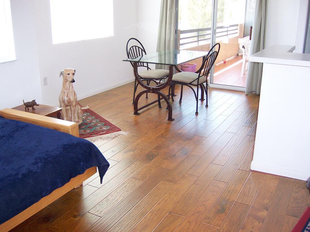 hickory-engineered-hardwood_2395_1000.jpg