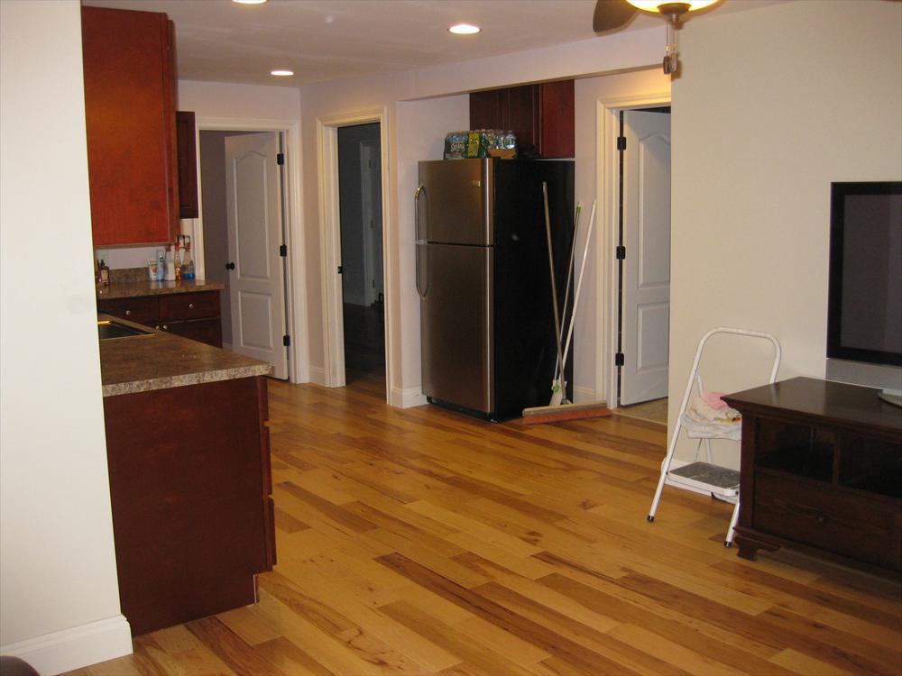 hickory-engineered-hardwood_8498_1000.JPG