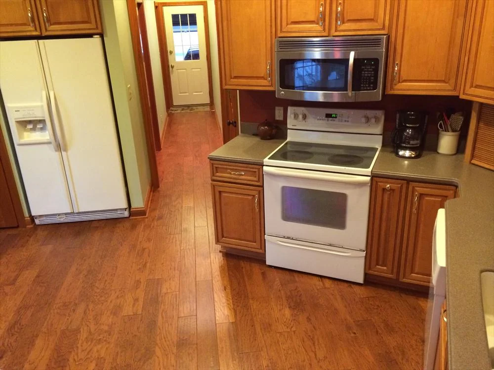 hickory-engineered-hardwood_18434_1000.jpg