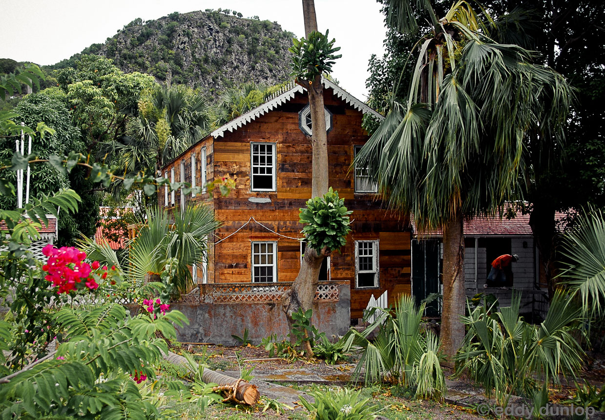 restauration of the hotel, queen juliana slept here