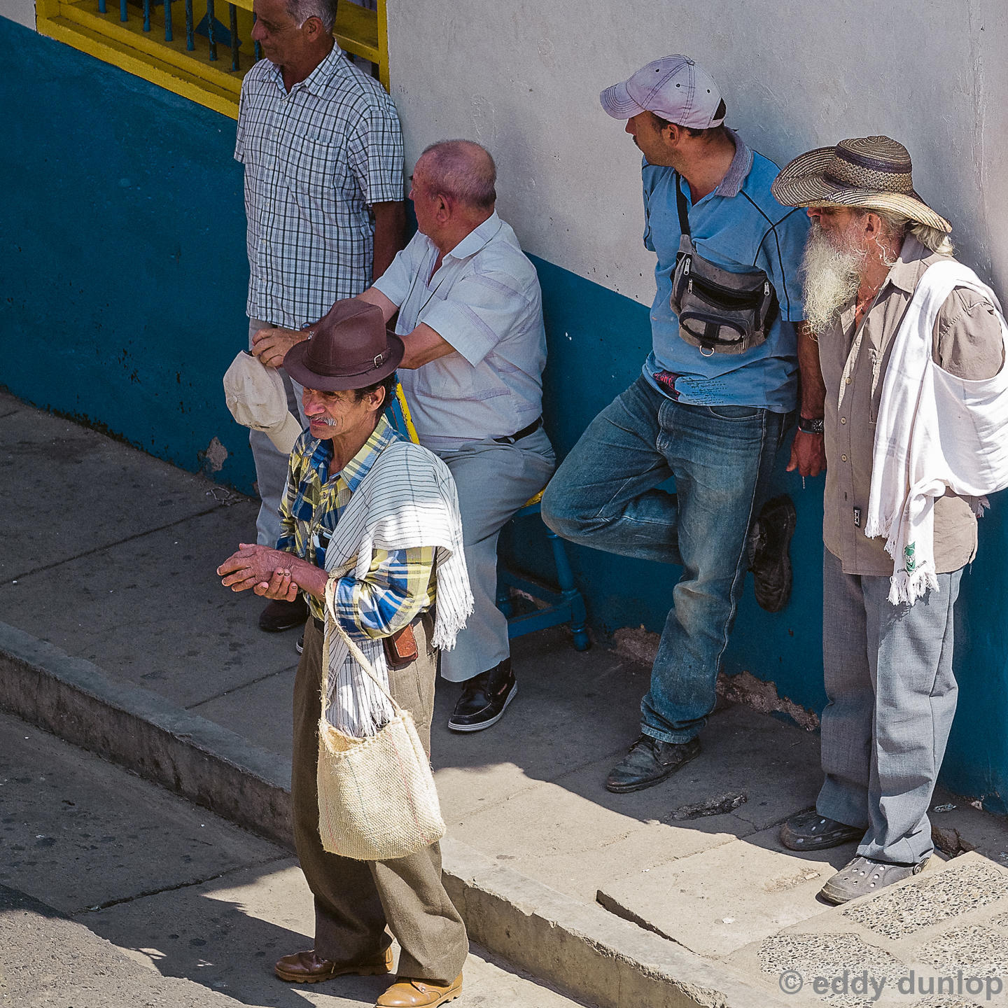 campesinos, farmers