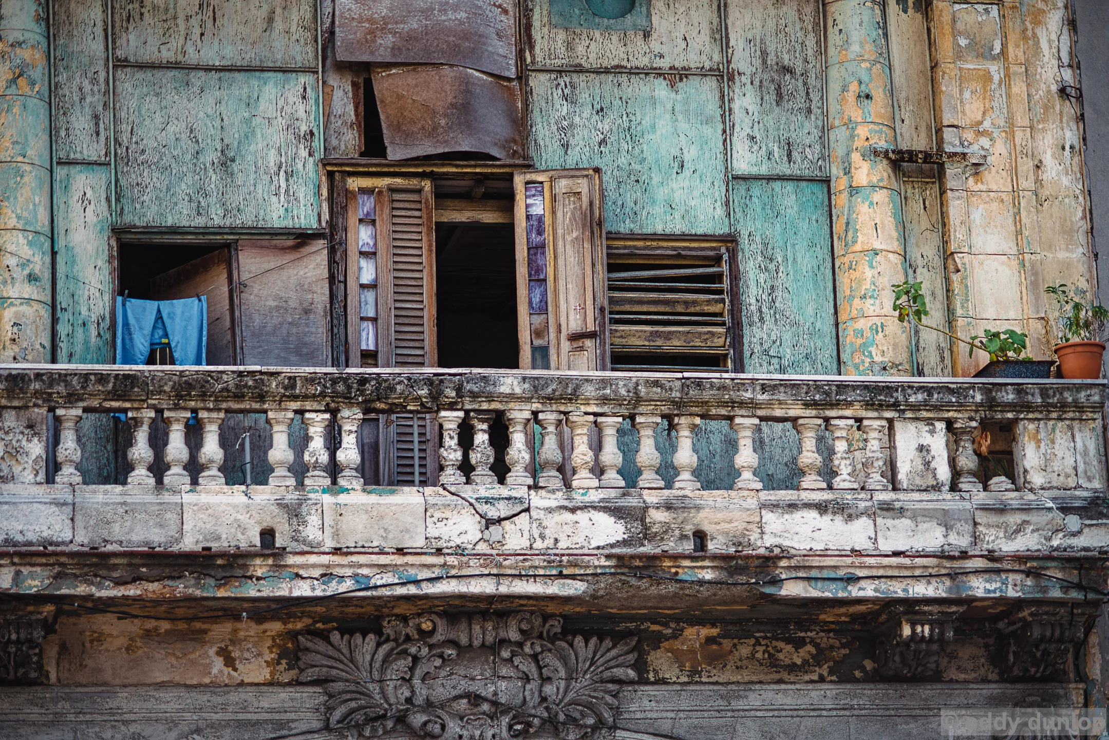Galiano (via Italia) - Havana - Cuba