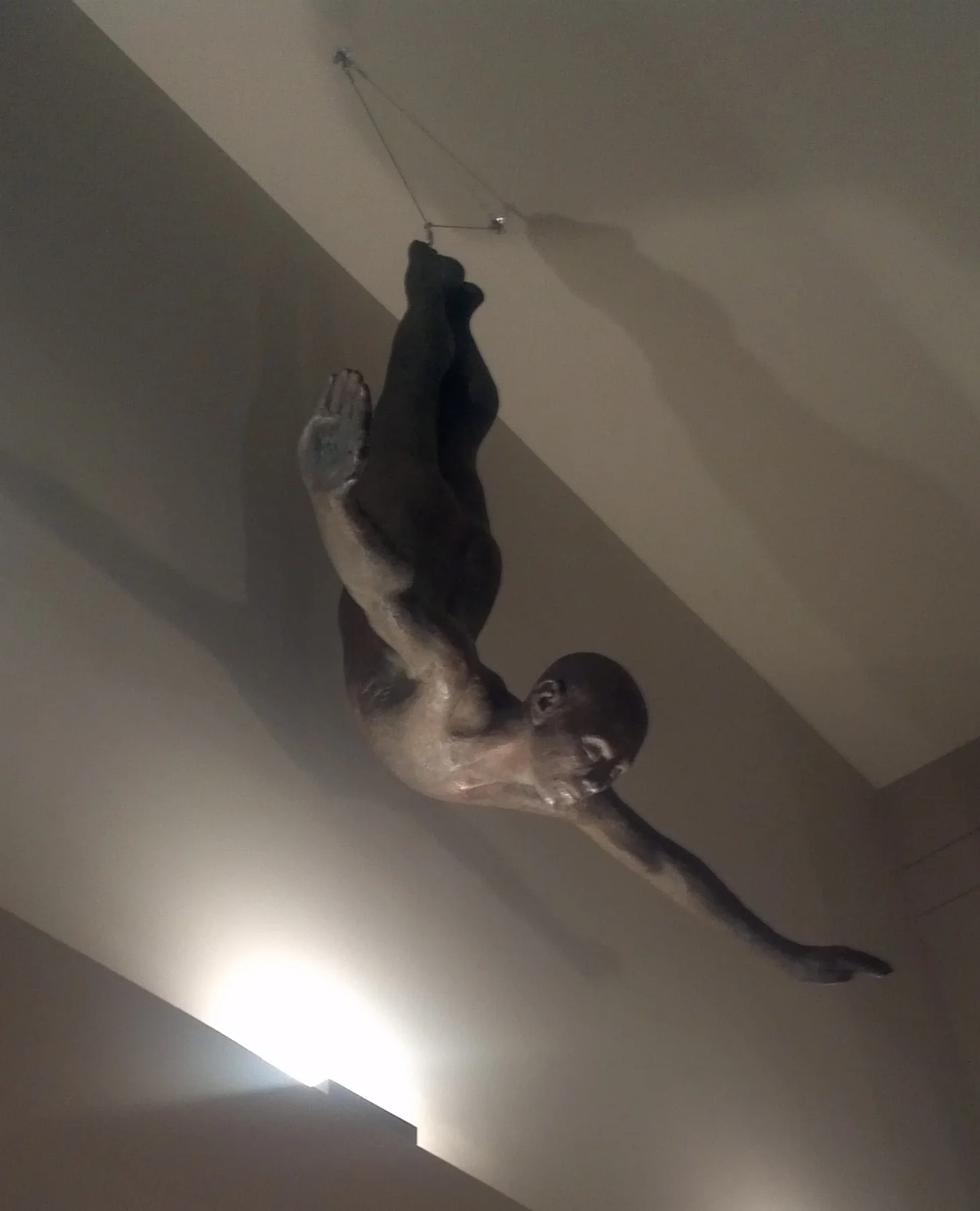 "The Diver", 2014, artist Bill Starke, bronze