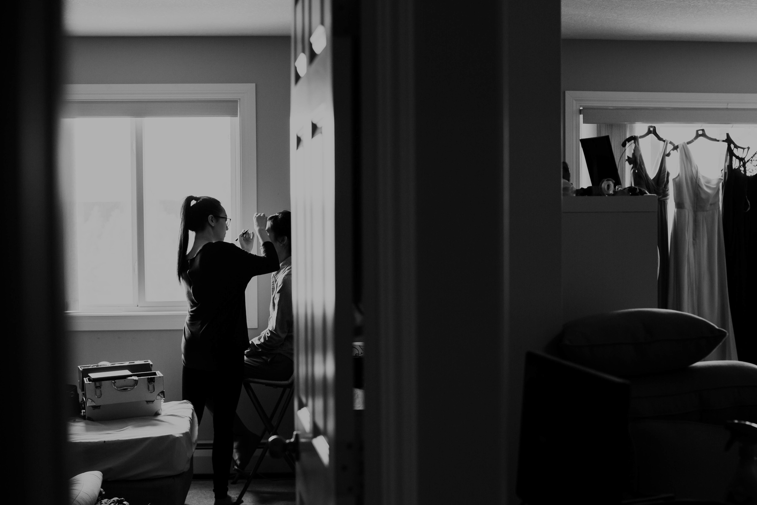 Bride Getting Ready4.jpg