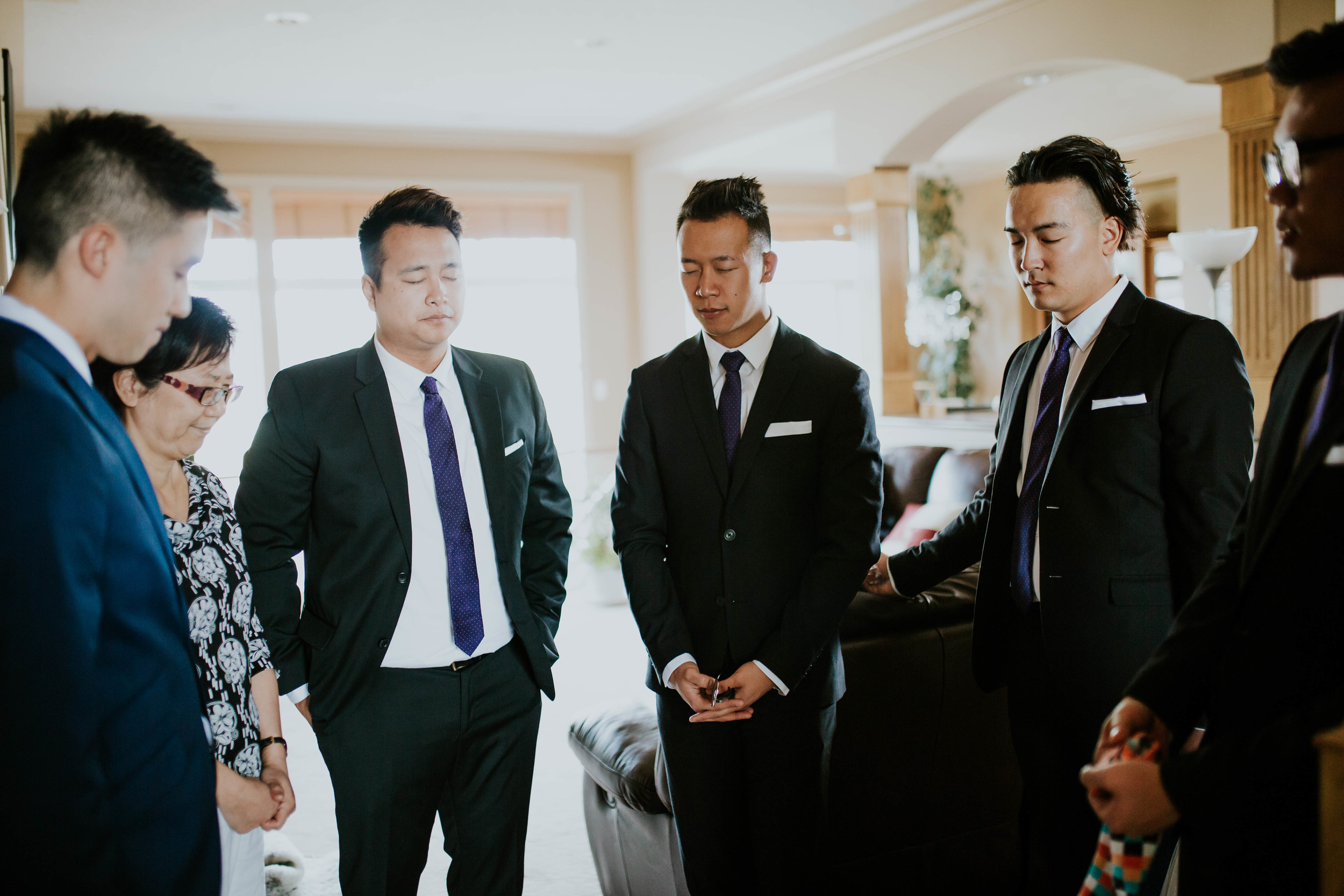 Groom Getting Ready30.jpg
