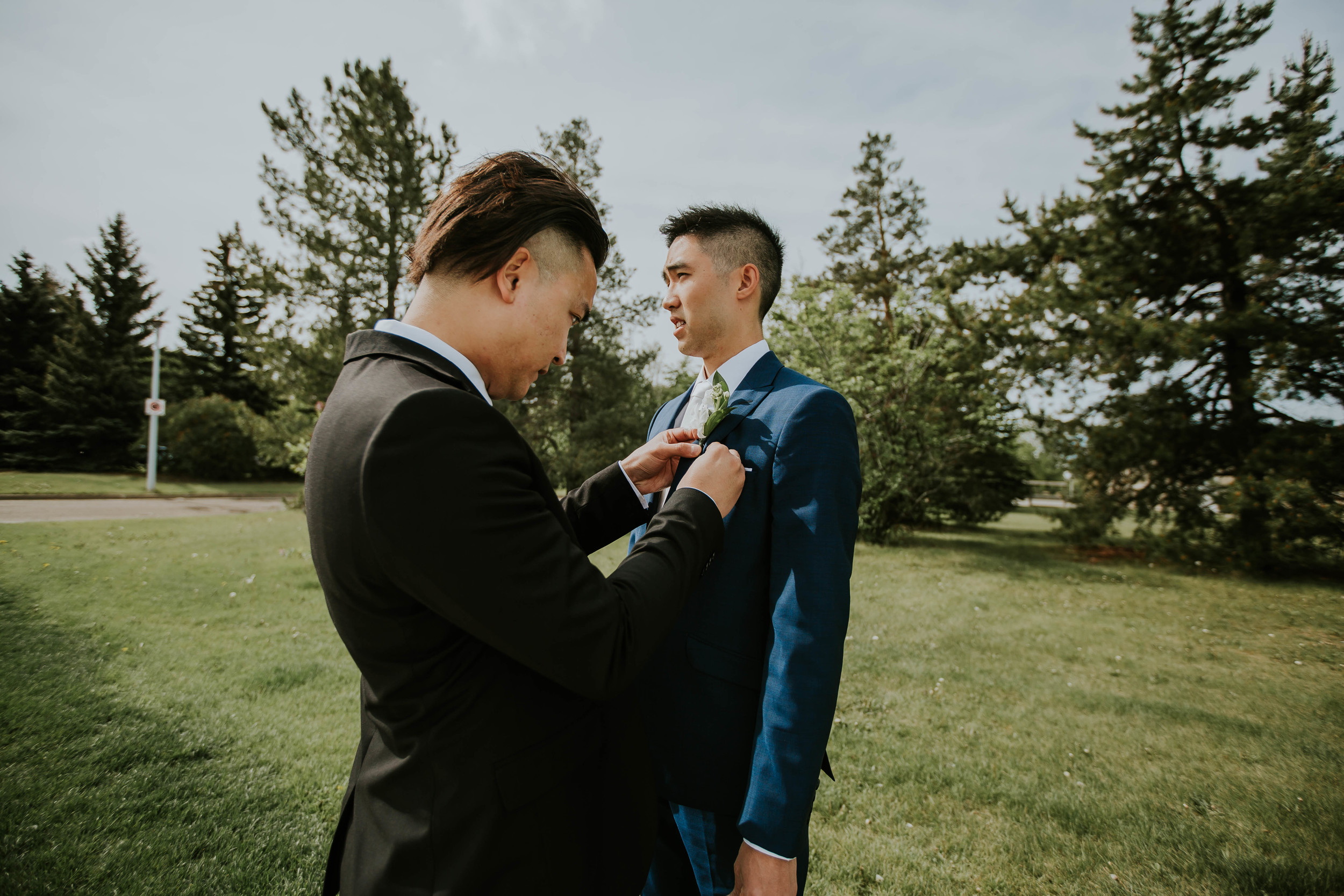 Groom Getting Ready36.jpg